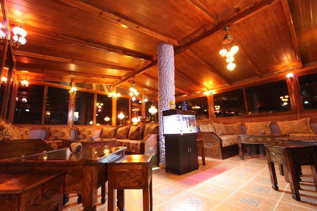 Residence Hoteliere Chez Aziz เชฟชาอูน ภายนอก รูปภาพ