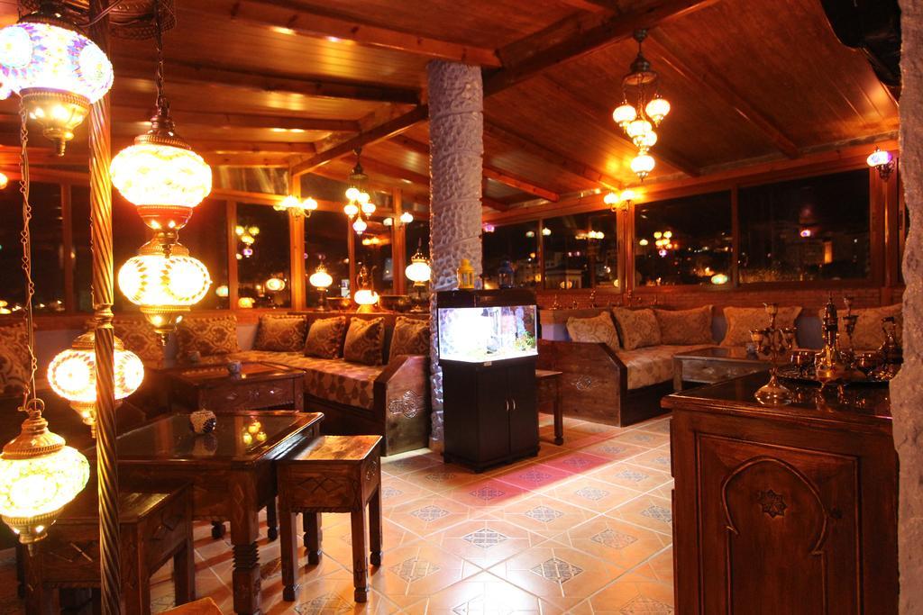 Residence Hoteliere Chez Aziz เชฟชาอูน ภายนอก รูปภาพ